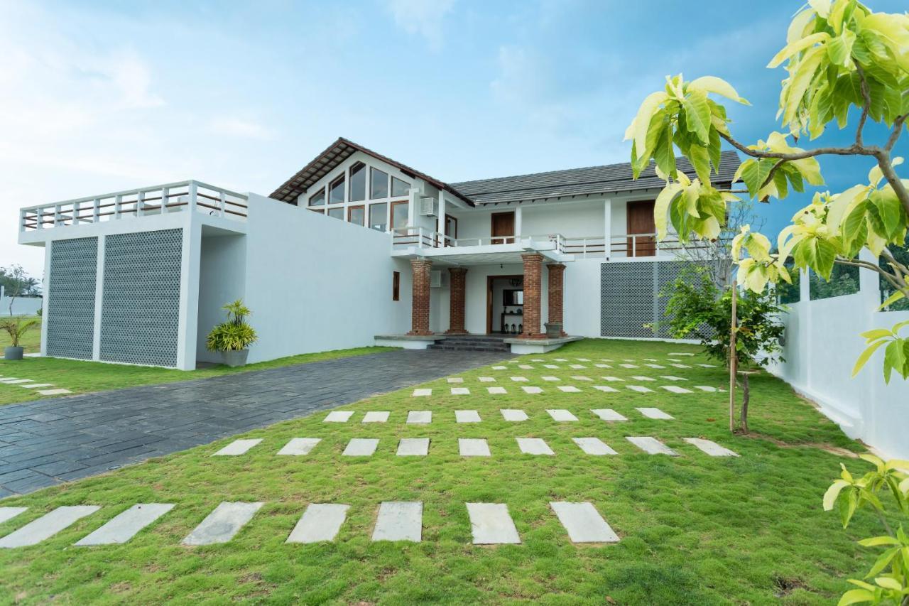 Ceu Ceylon Villa Тангале Екстериор снимка