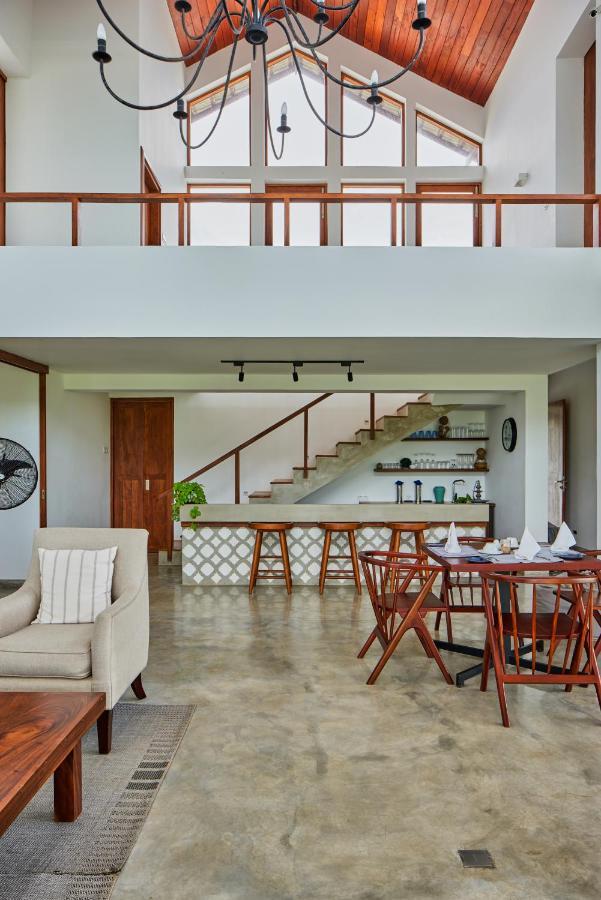 Ceu Ceylon Villa Тангале Екстериор снимка